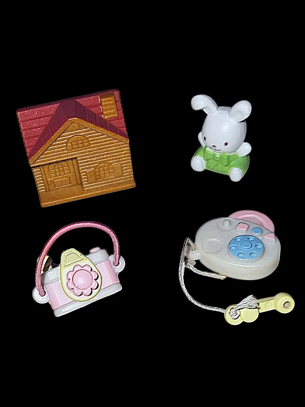 Sylvanian Families Calico Critters Figures & Nursery Playset 33 Total Pieces